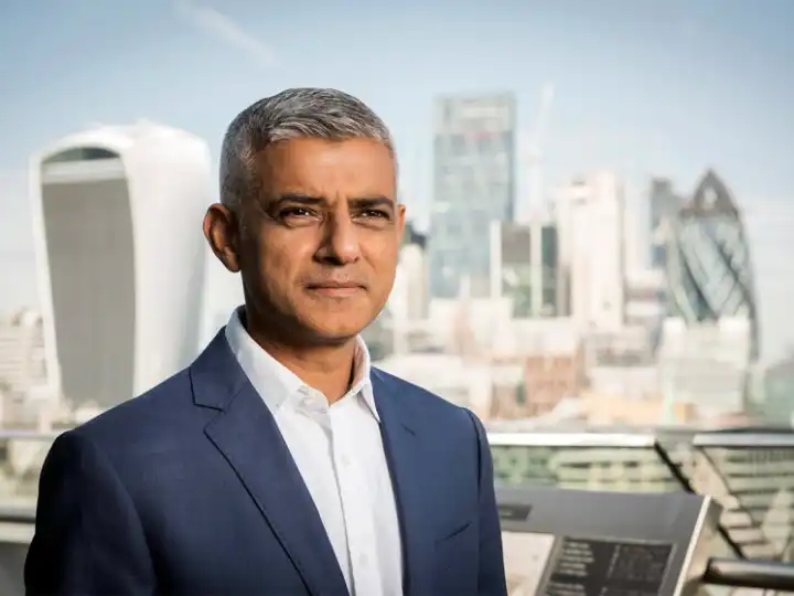 Sadiq Khan supports “a better Heathrow, not a bigger one” as £21bn runway plans are submitted