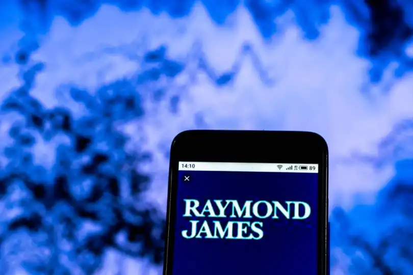 Raymond James opens Paris office with Portais hire